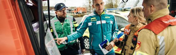 vru-_-copi-en-kofferbak-overleg-_-foto-pim-geerts-_-pims4395 (1)
