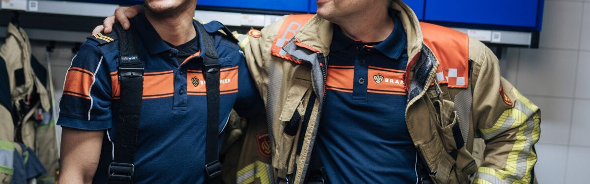 Twee brandweercollega's